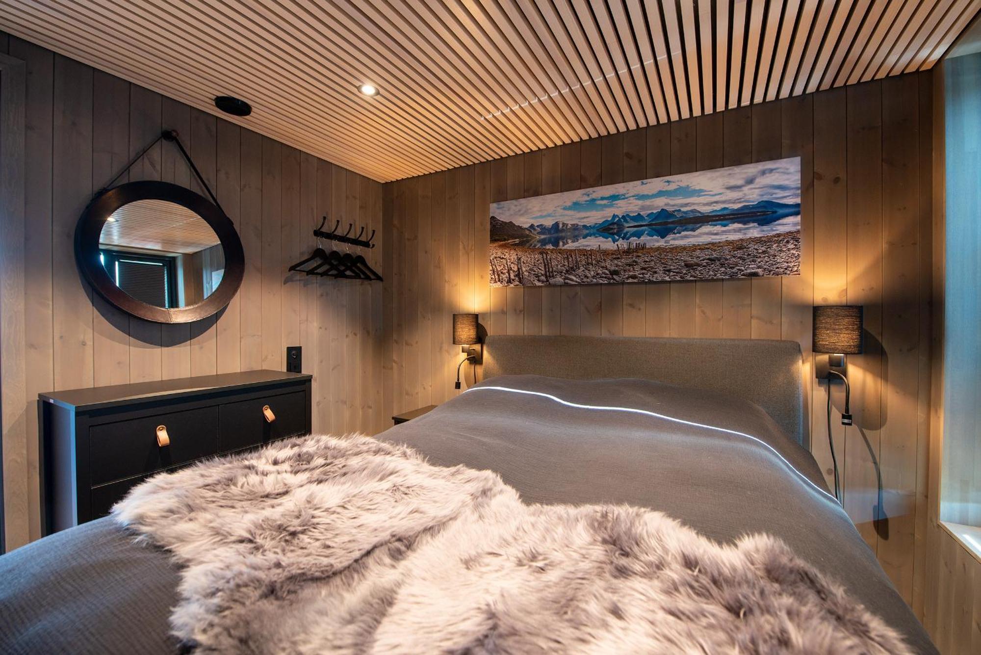 Cornerview Apartment Henningsvaer Exterior photo